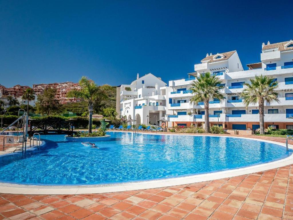 Apartment Urbanizacion Duquesa Golf And Garden Beautiful View
