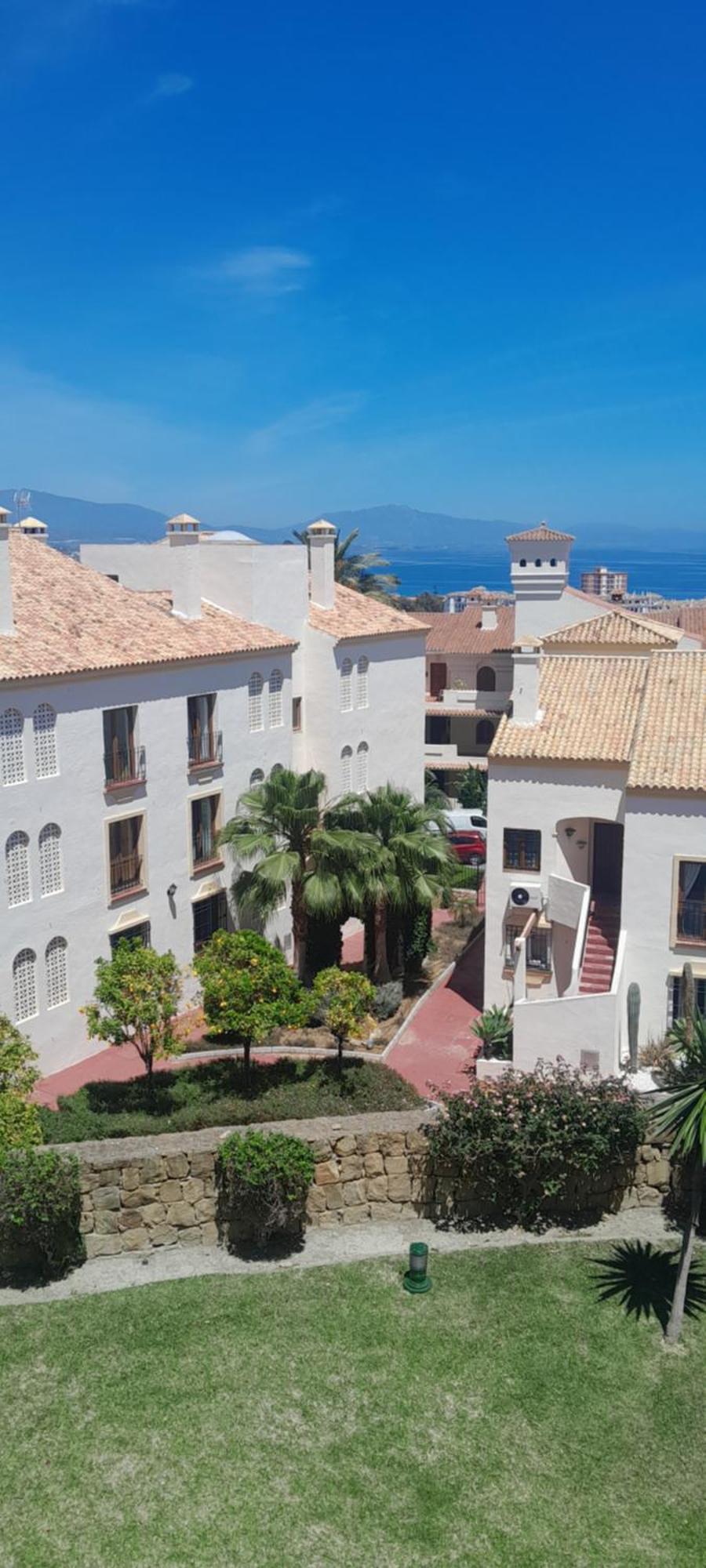 Urbanizacion Duquesa Golf And Garden Beautiful View Apartment