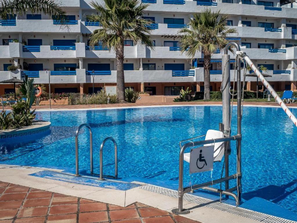Urbanizacion Duquesa Golf And Garden Beautiful View